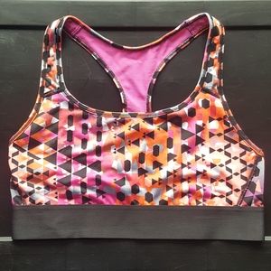 VS The Player Sports Bra